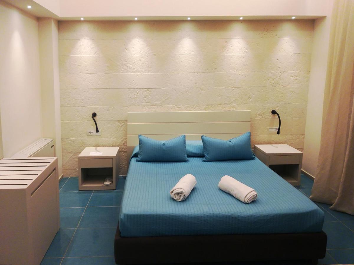 Borgo Giallonardo Wine Relais เรอัลมอนเต ภายนอก รูปภาพ