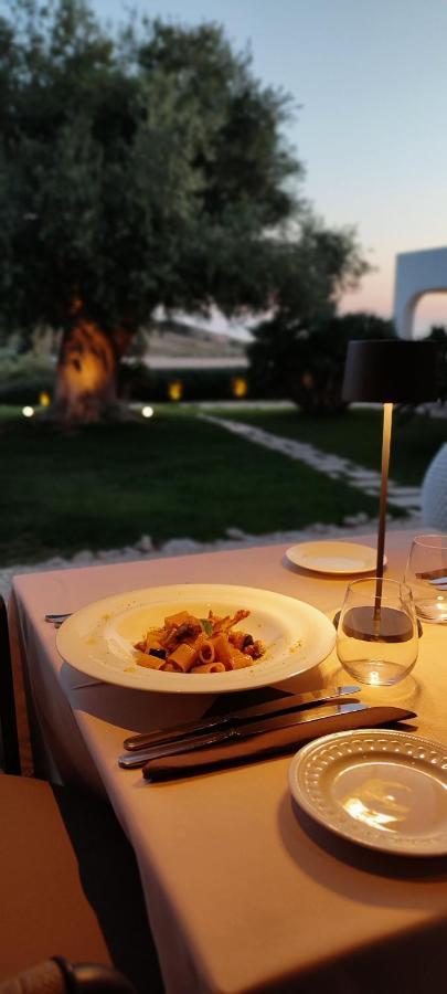 Borgo Giallonardo Wine Relais เรอัลมอนเต ภายนอก รูปภาพ