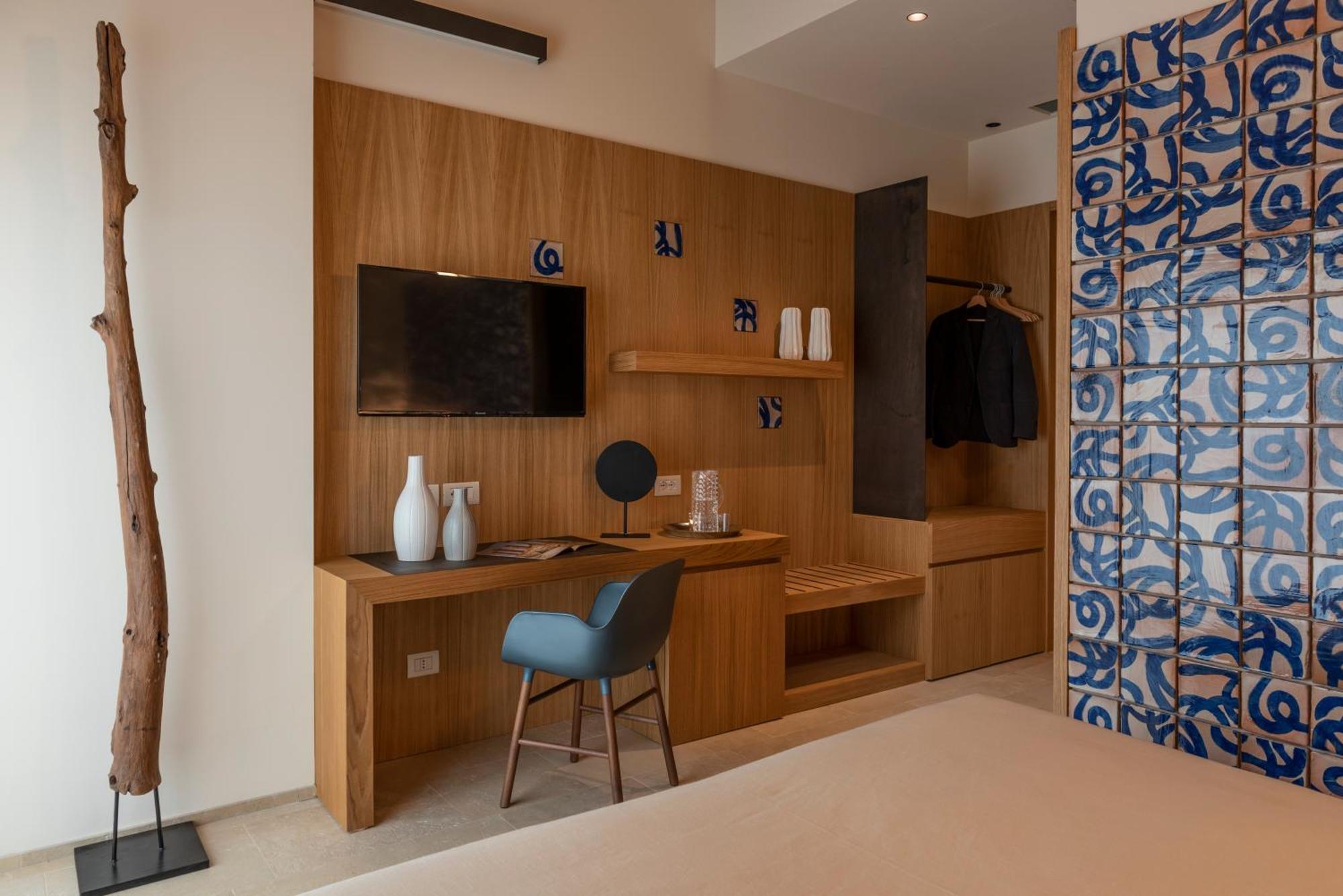 Borgo Giallonardo Wine Relais เรอัลมอนเต ภายนอก รูปภาพ