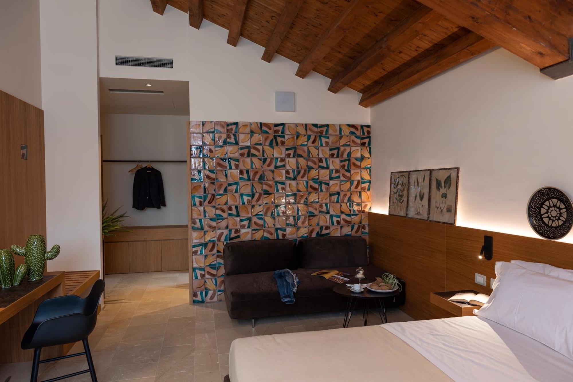 Borgo Giallonardo Wine Relais เรอัลมอนเต ภายนอก รูปภาพ