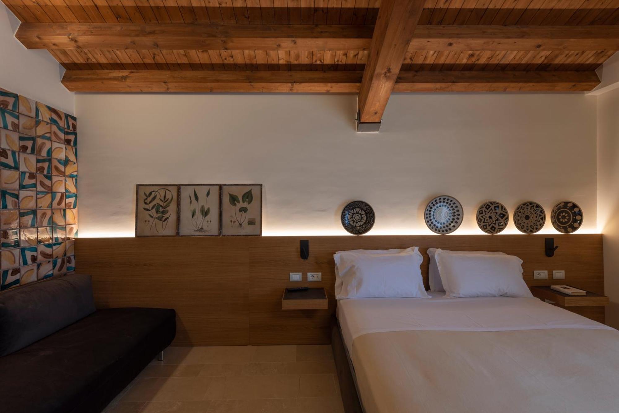 Borgo Giallonardo Wine Relais เรอัลมอนเต ภายนอก รูปภาพ