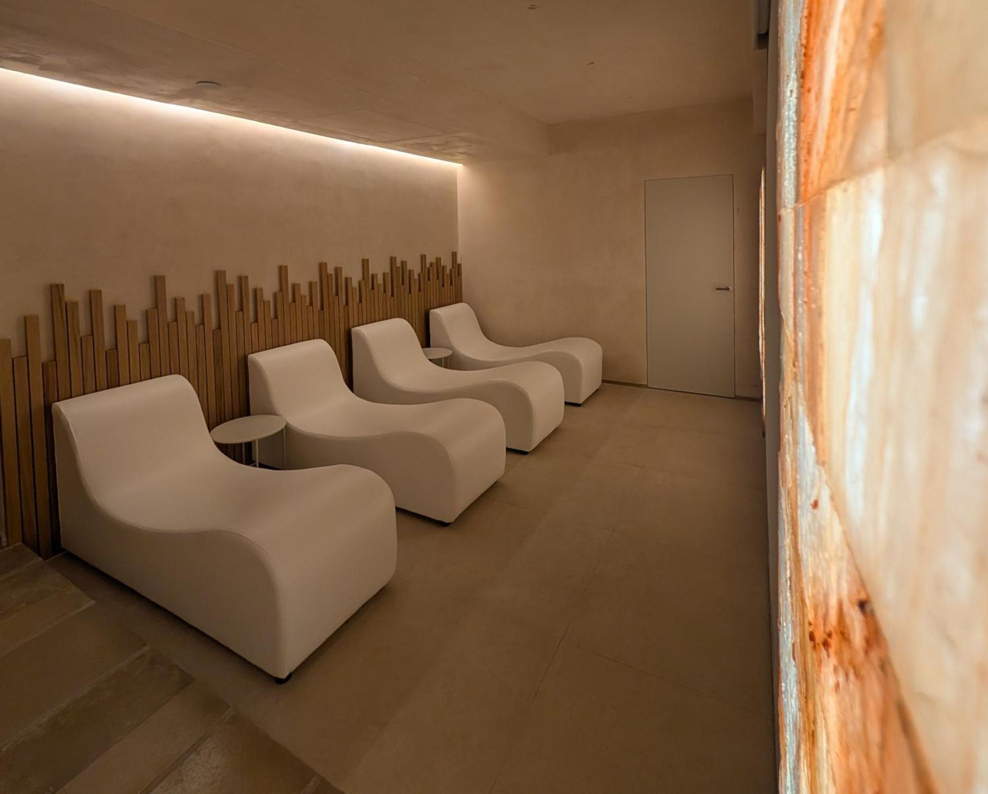 Borgo Giallonardo Wine Relais เรอัลมอนเต ภายนอก รูปภาพ
