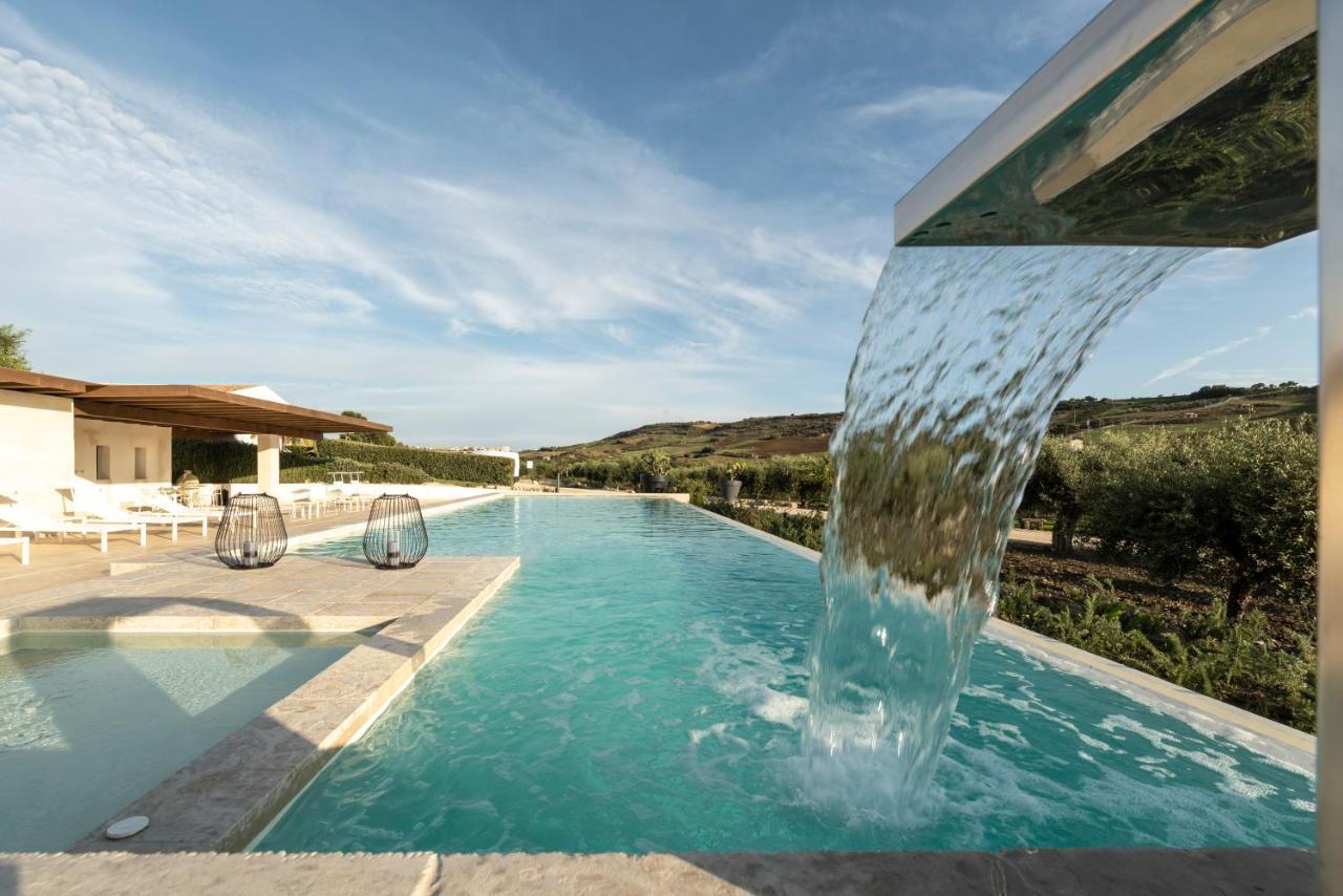 Borgo Giallonardo Wine Relais เรอัลมอนเต ภายนอก รูปภาพ