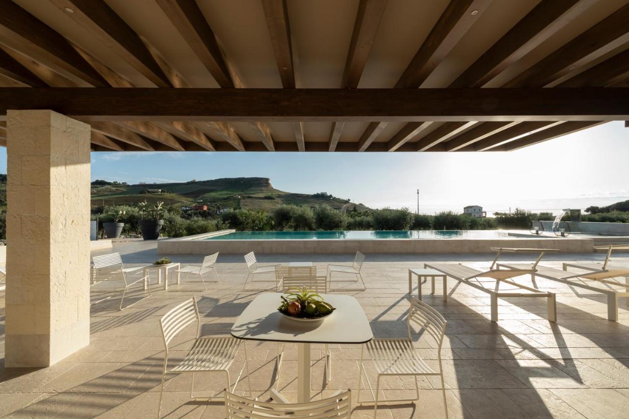 Borgo Giallonardo Wine Relais เรอัลมอนเต ภายนอก รูปภาพ